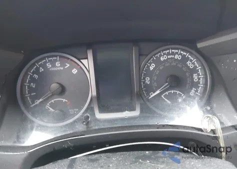 2018 Toyota Tacoma Trd Off Road из США, поврежденный, VIN 3TMCZ5AN6JM155998